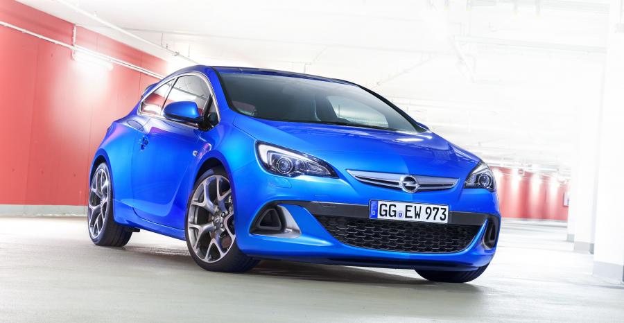  Opel Astra OPC 2012 года  (фото 28 из 64)